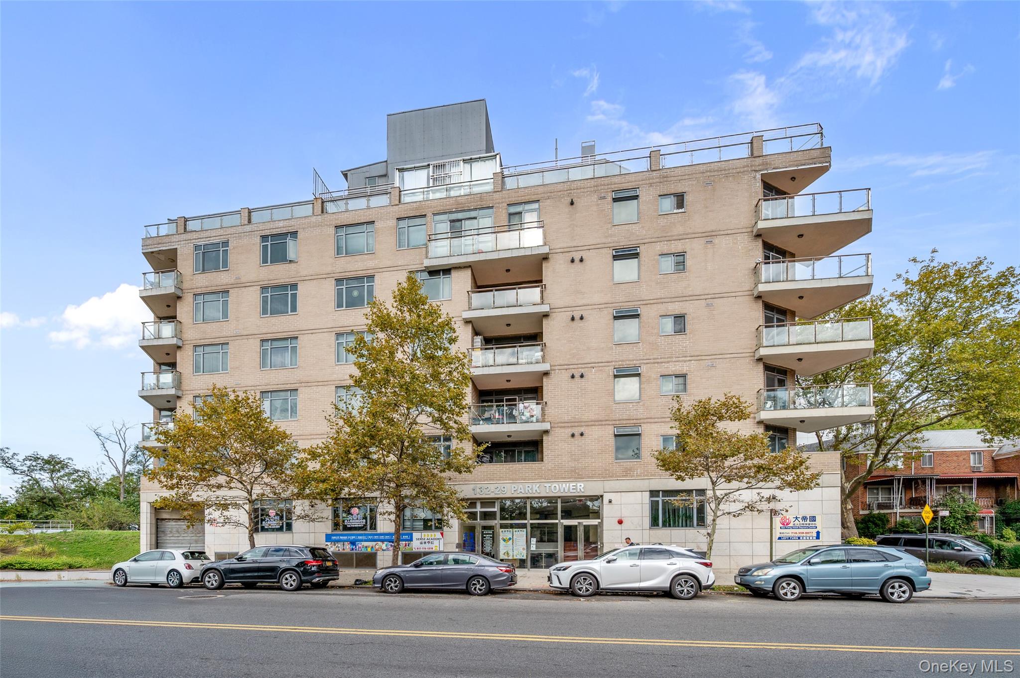 132-29 Blossom Avenue, Unit 4H