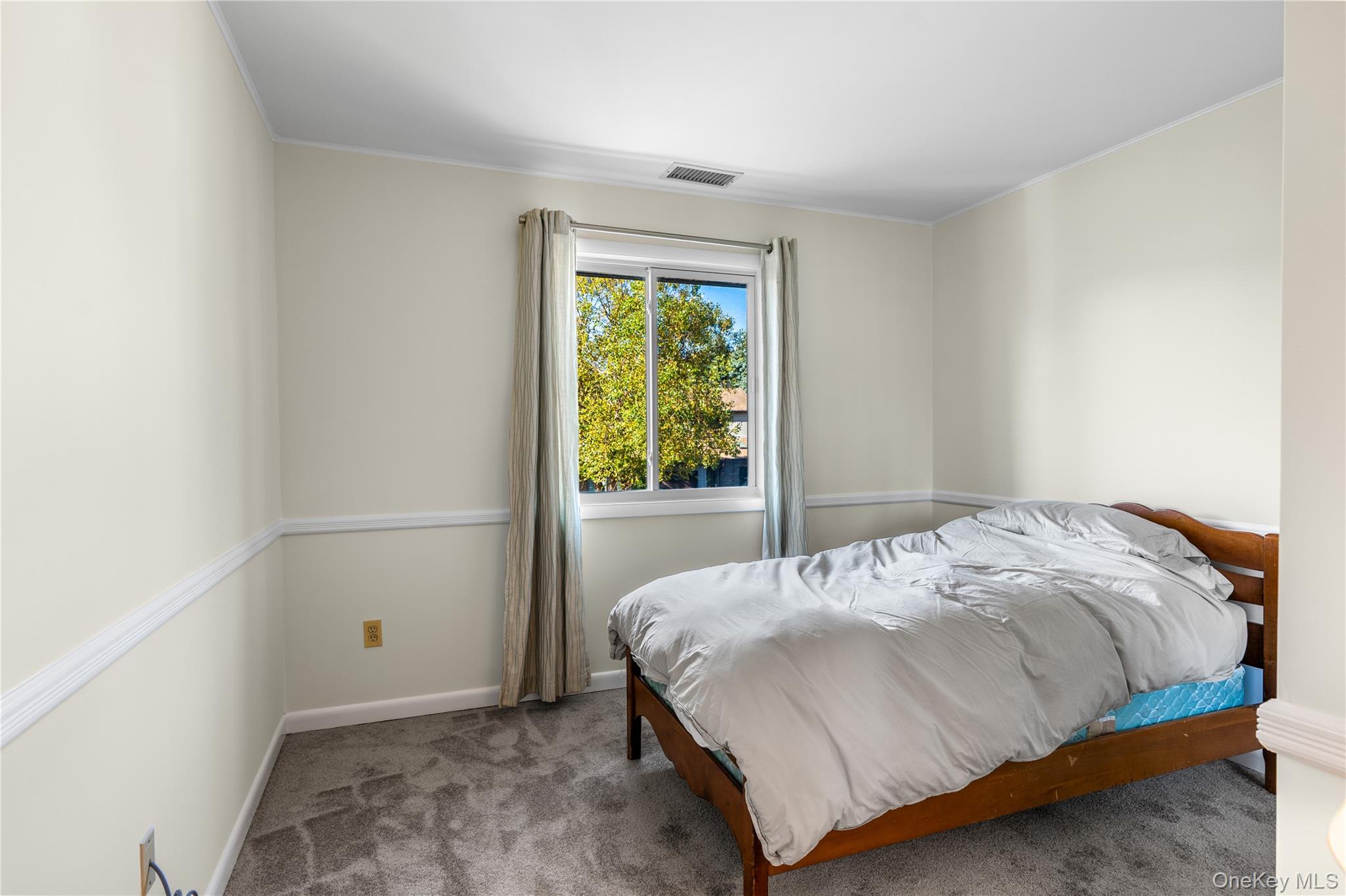 713 Hewitt Lane – For Sale photo 28
