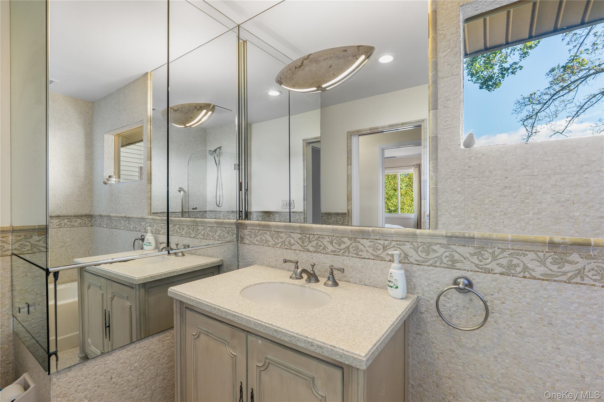 713 Hewitt Lane – For Sale photo 24