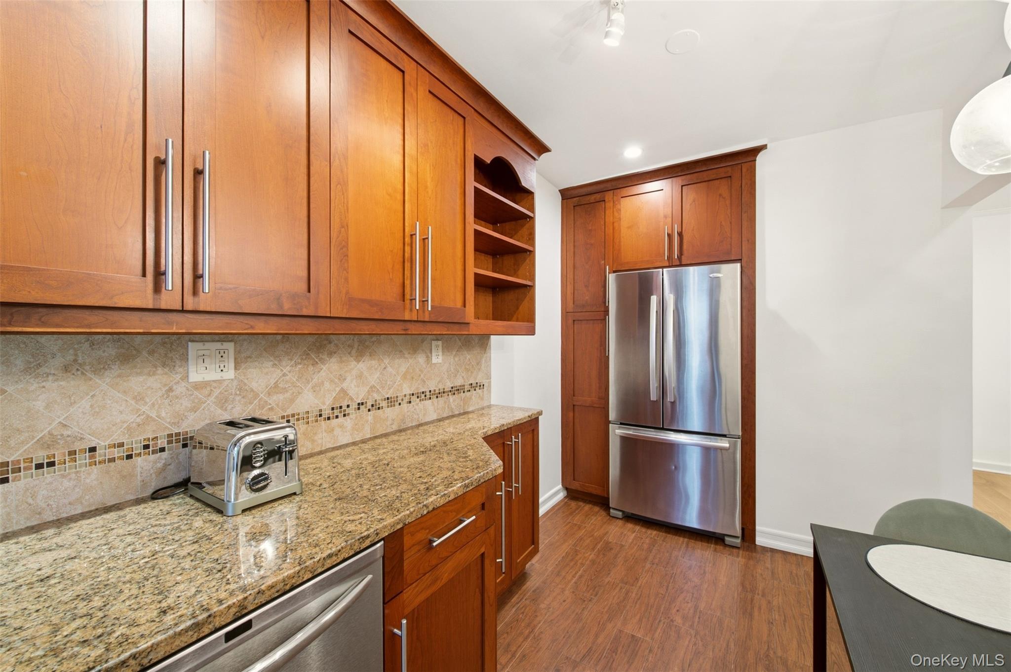 90 Schenck Ave, Unit 3M photo 16