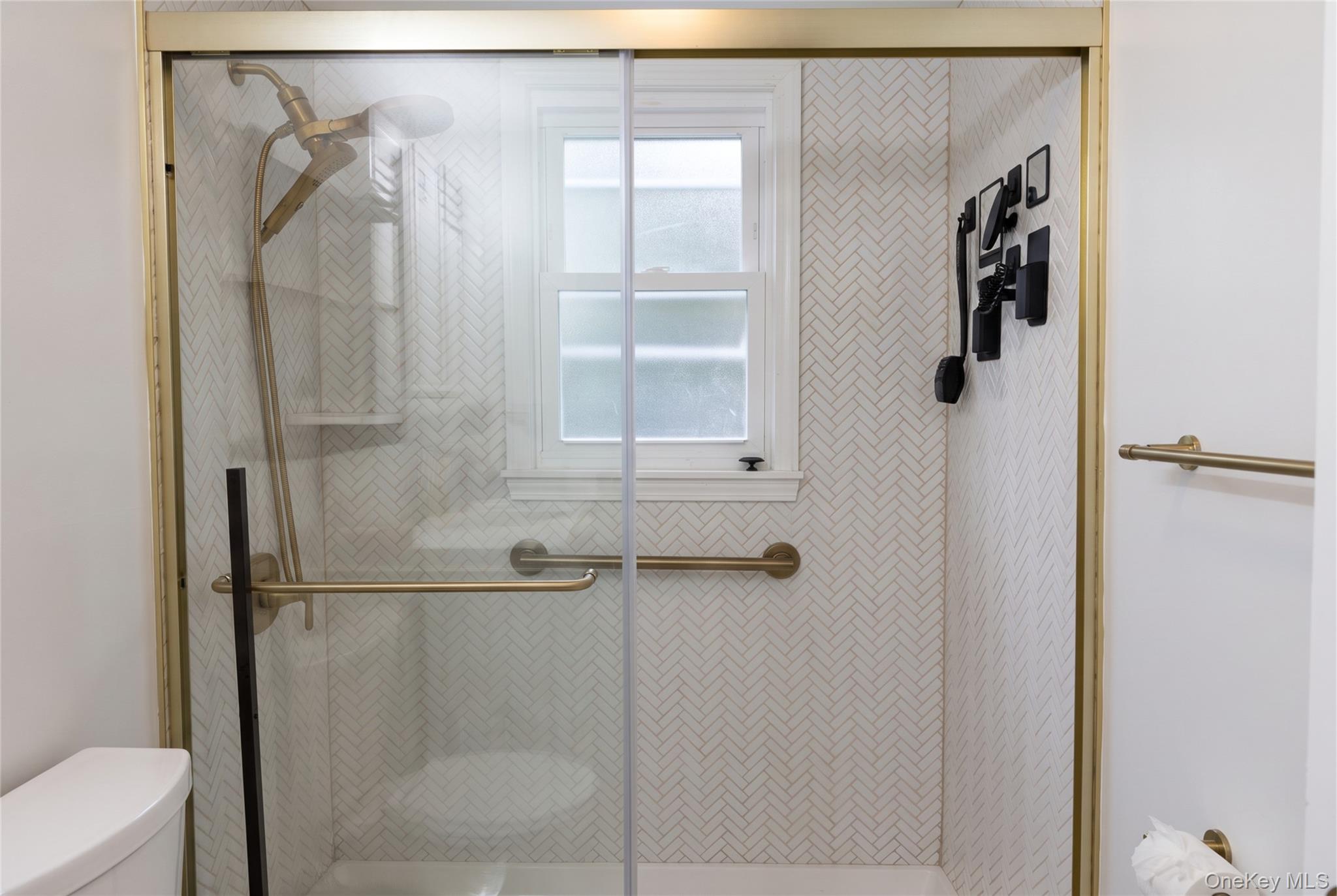 13 Cedarwood Drive – For Rent photo 8