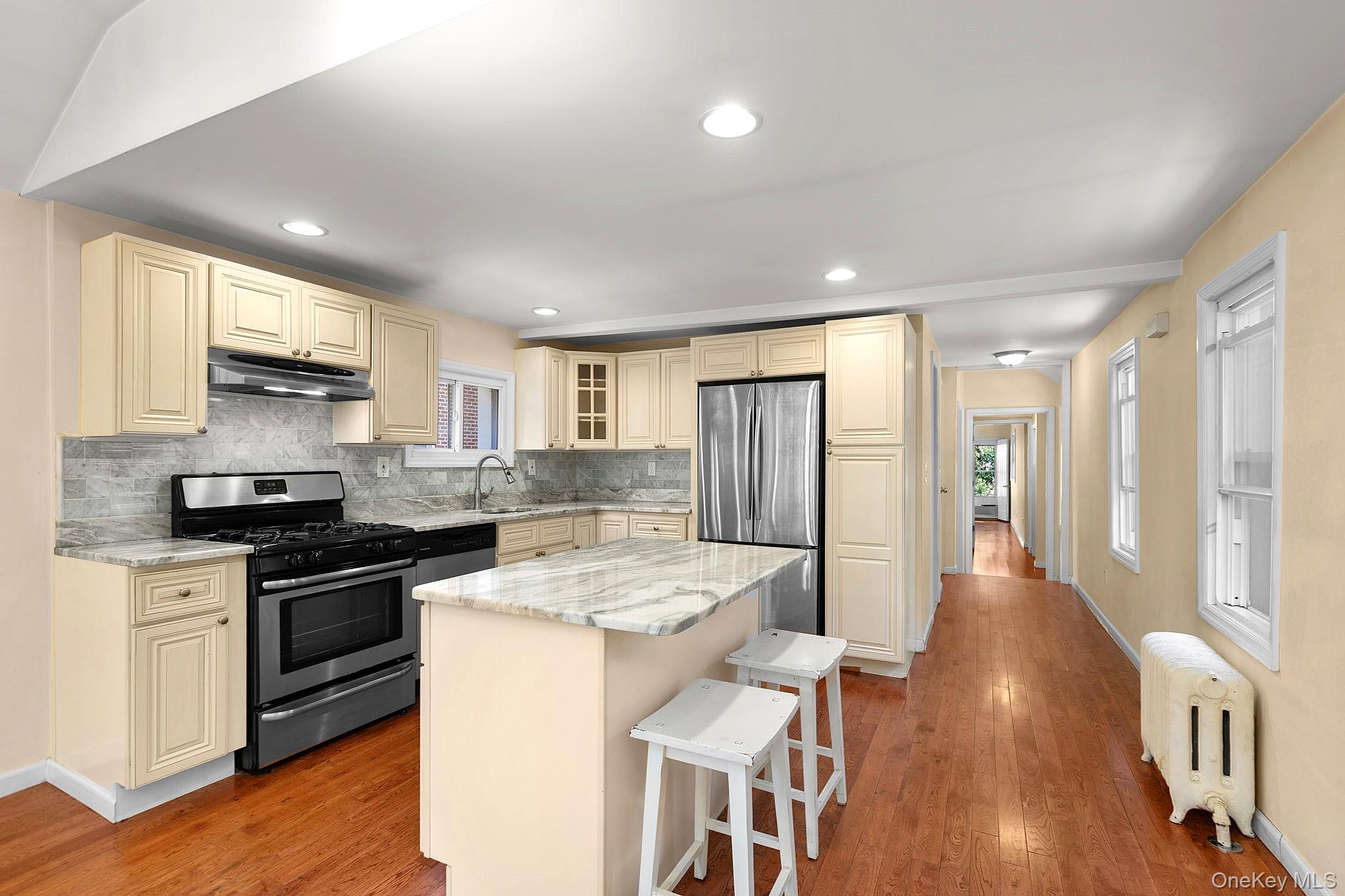 171 Rochelle Street – For Sale photo 7