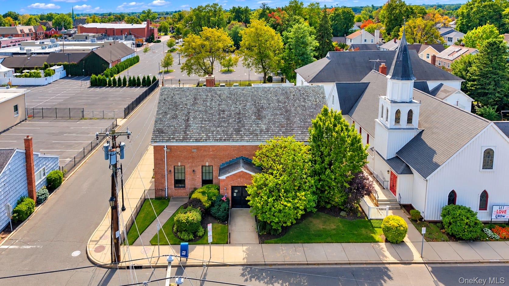 312 Conklin Street – For Sale photo 4