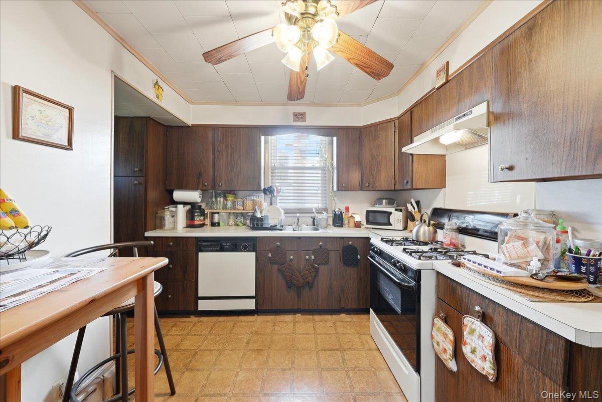 12 Knollwood Avenue – For Sale photo 23