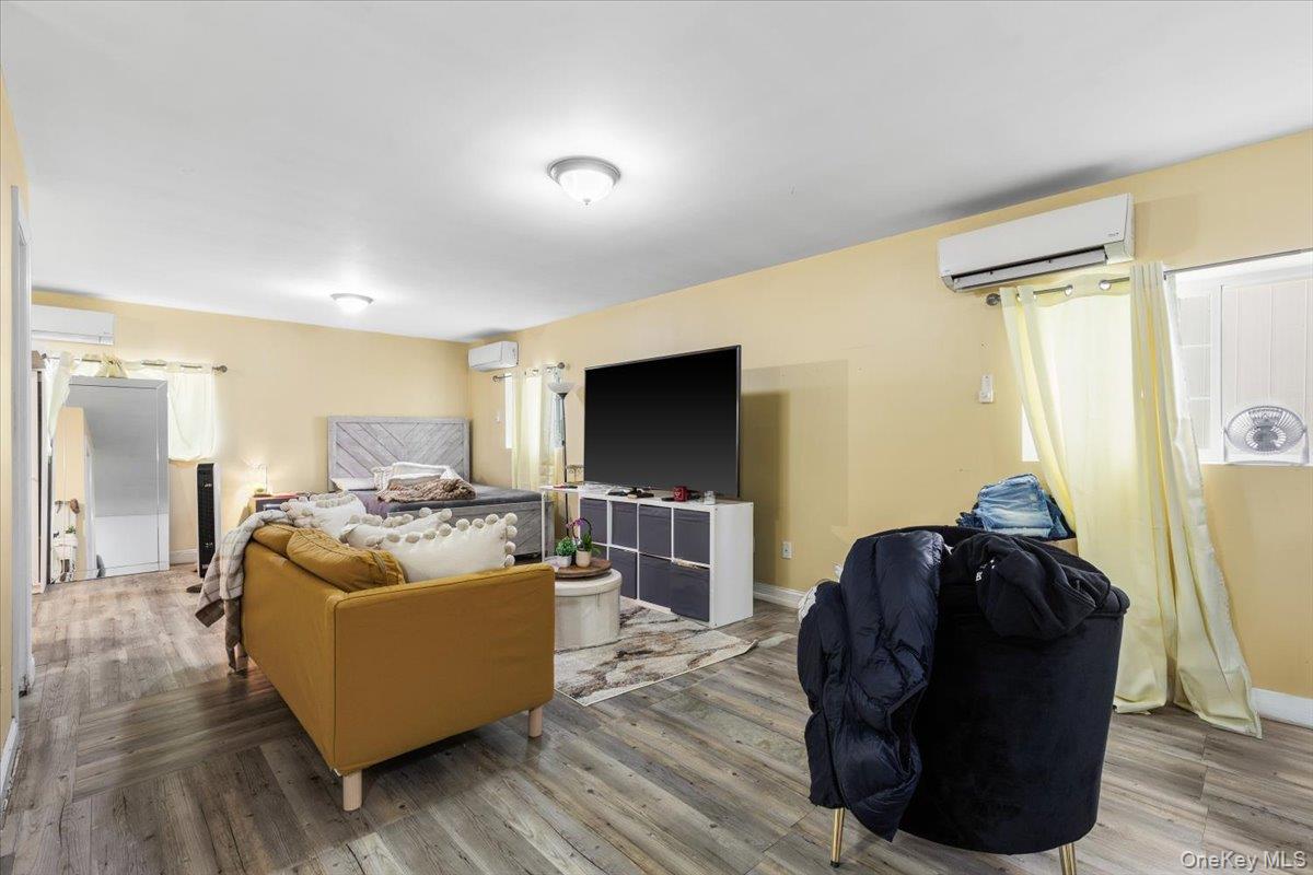 547 S 11th Avenue – For Sale photo 14