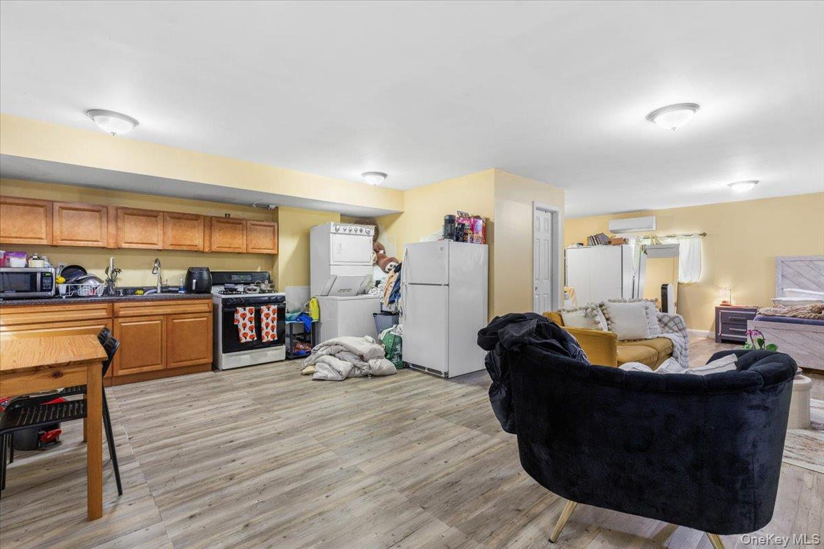 547 S 11th Avenue – For Sale photo 13