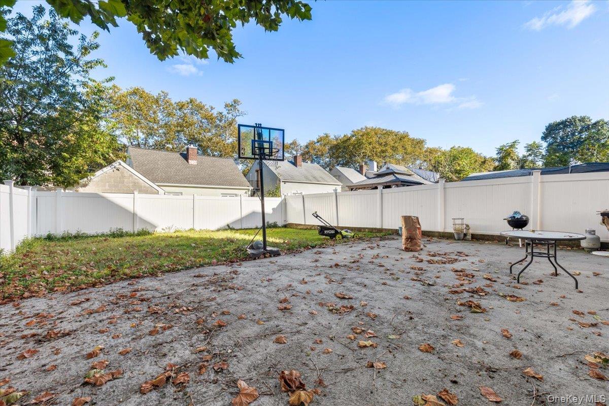 547 S 11th Avenue – For Sale photo 28