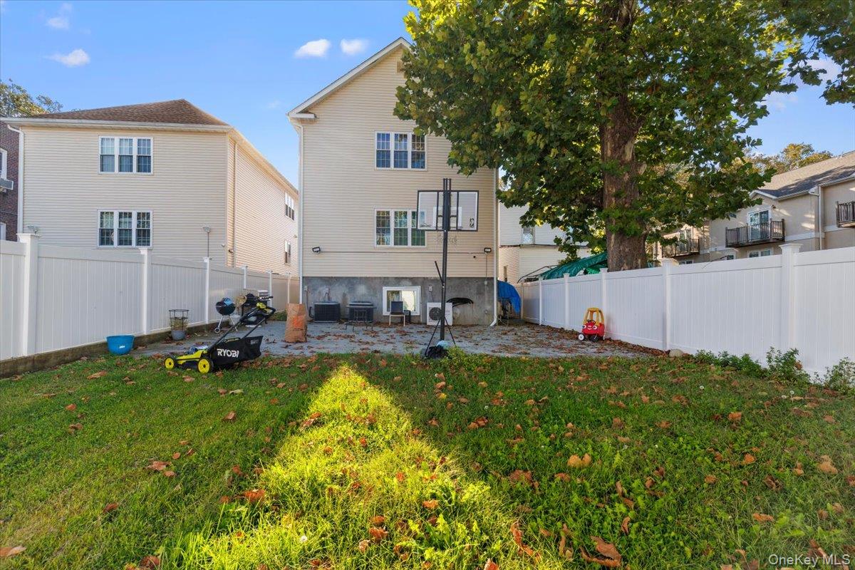 547 S 11th Avenue – For Sale photo 26