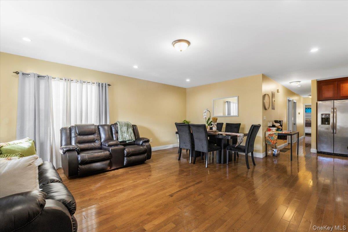 547 S 11th Avenue – For Sale photo 7
