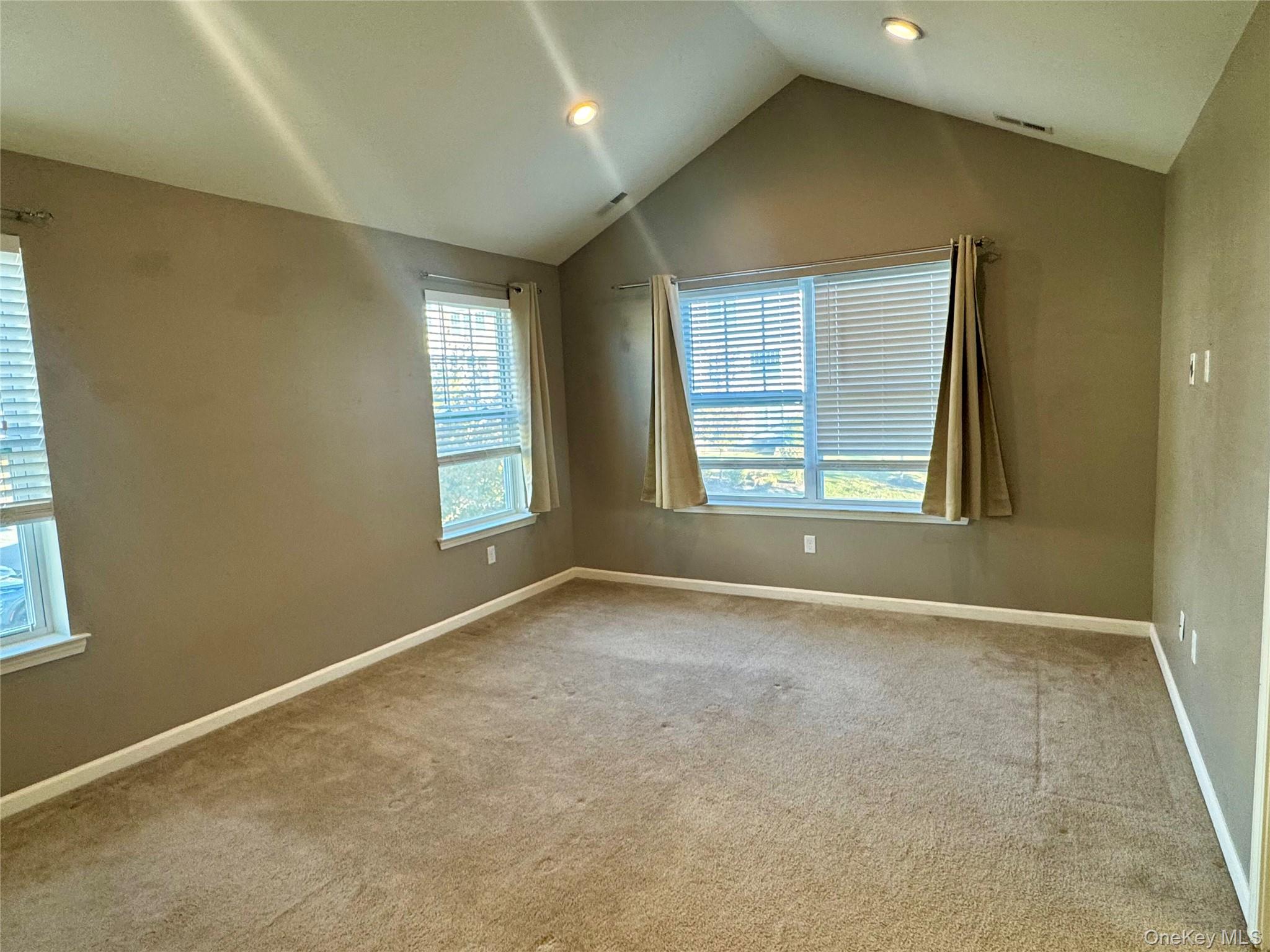 95 Meadow View Drive – For Sale photo 14