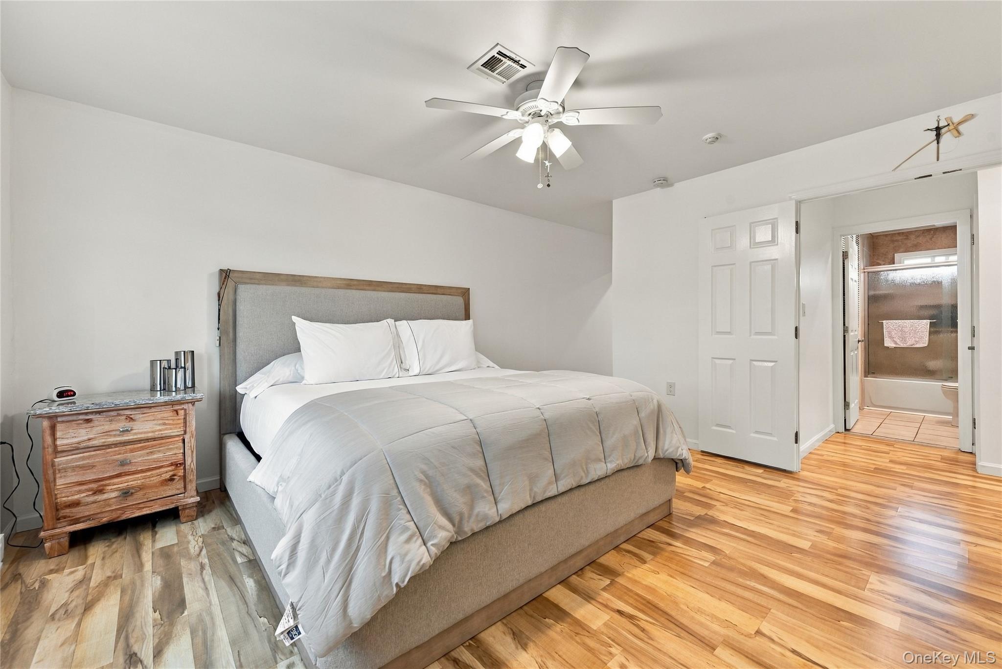 379C Woodbridge Drive, Unit C photo 17
