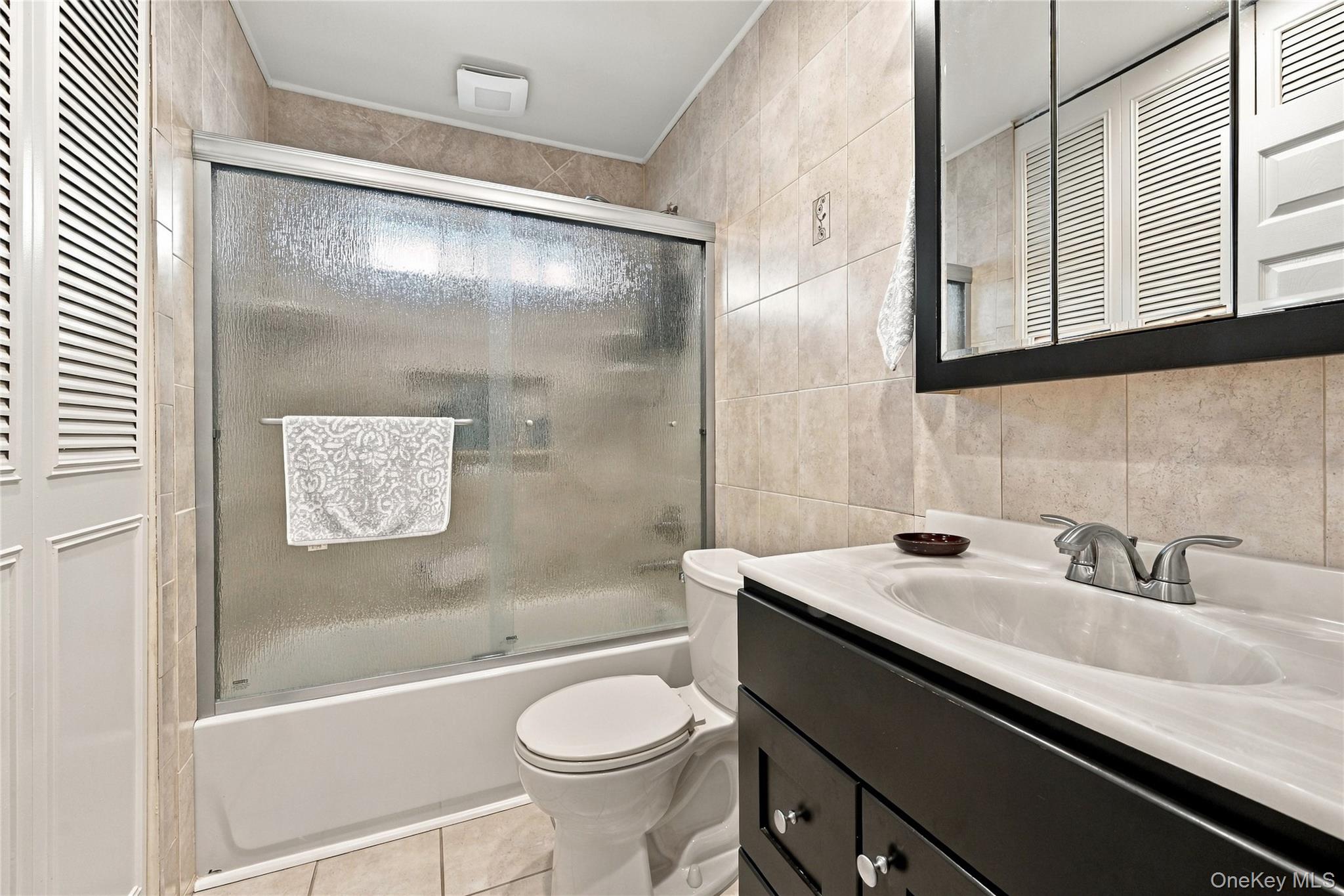 379C Woodbridge Drive, Unit C photo 24