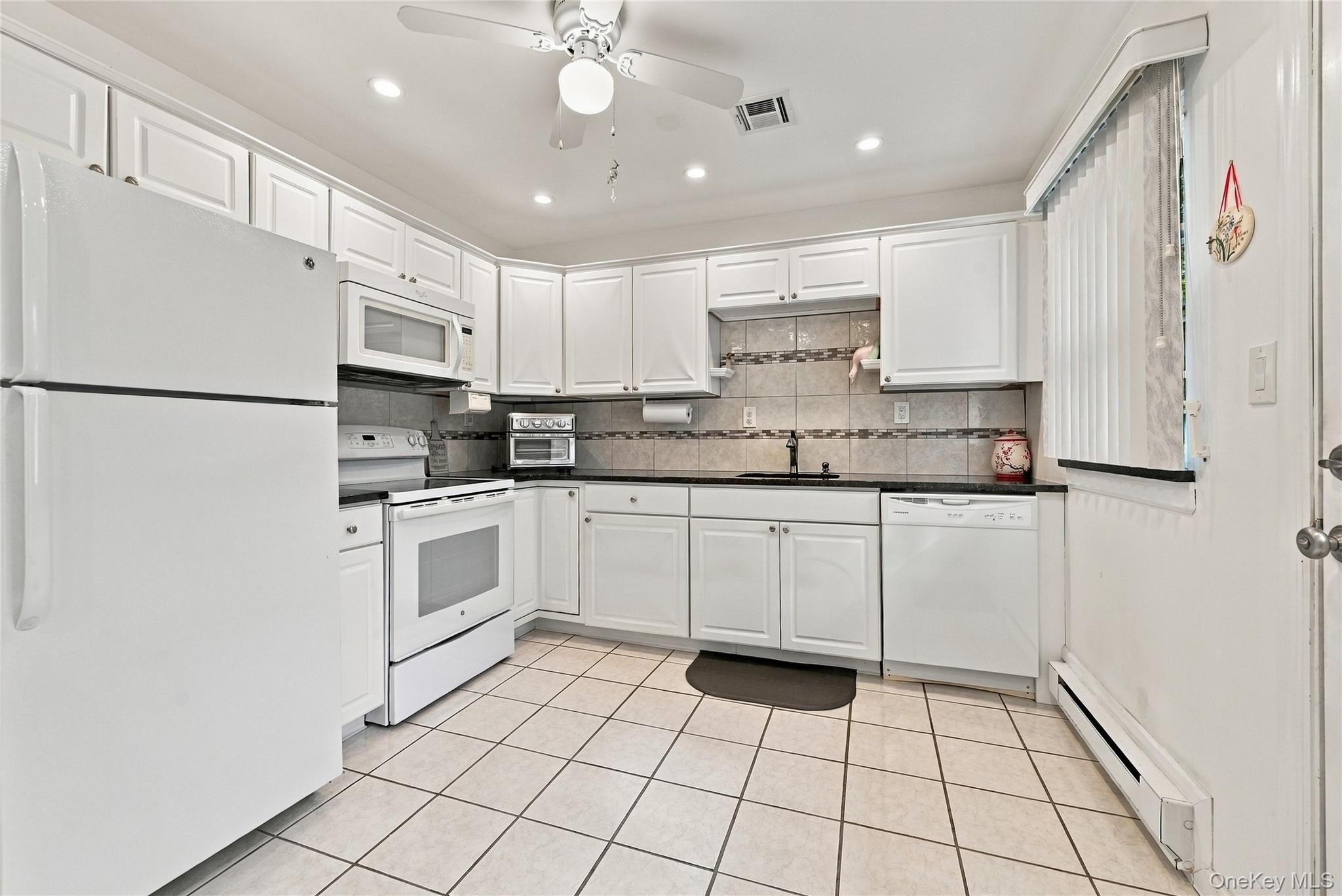 379C Woodbridge Drive, Unit C photo 13