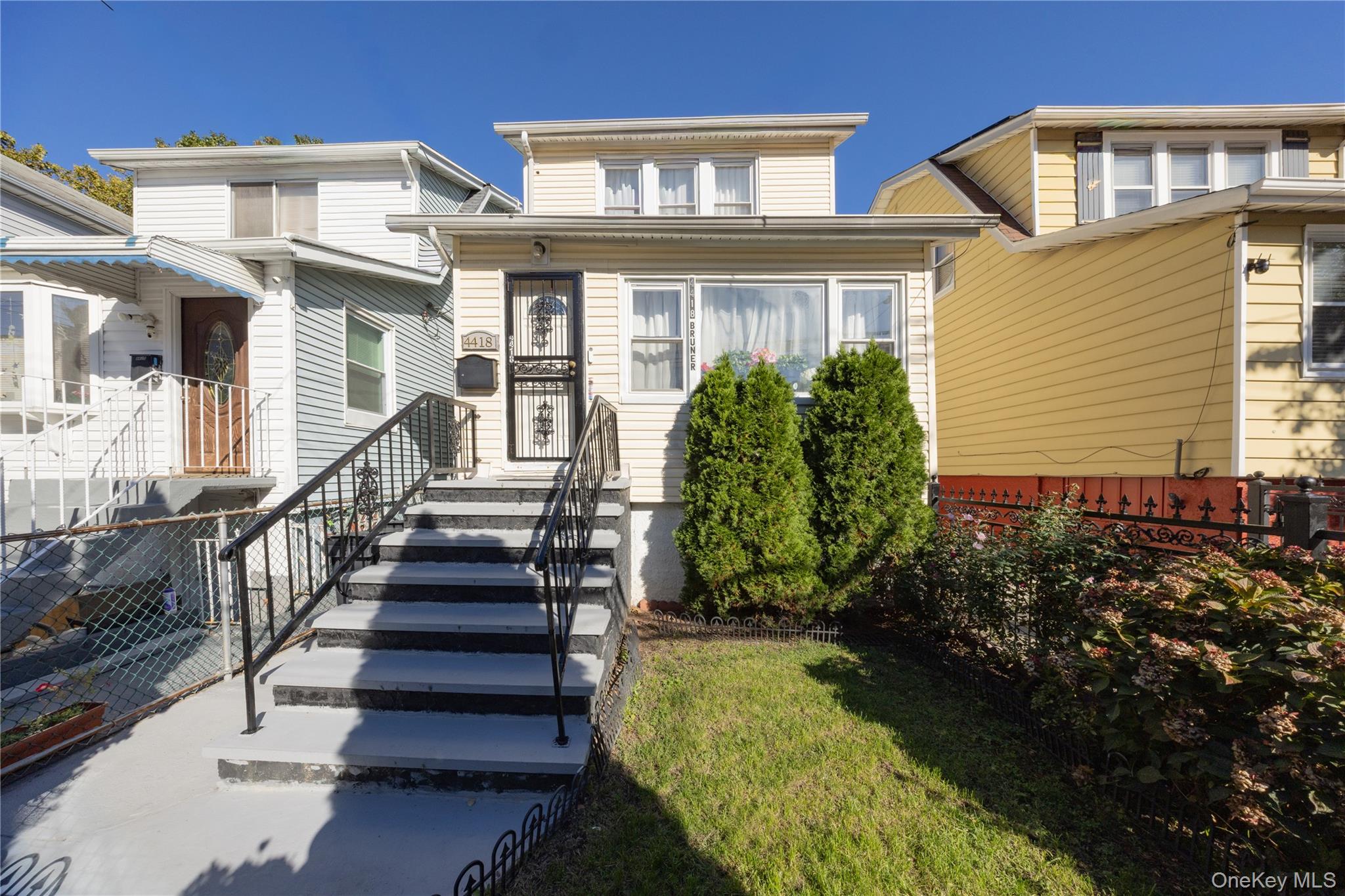 4418 Bruner Avenue – For Sale