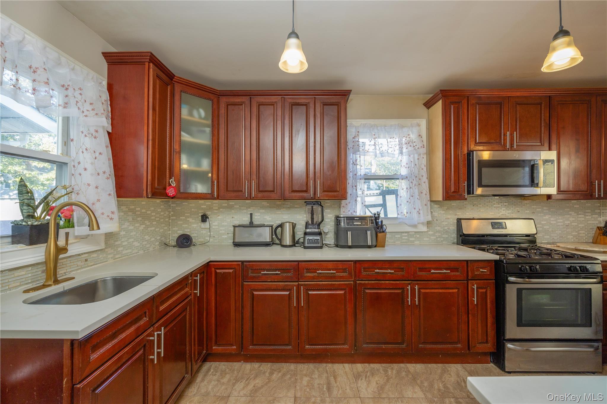 4418 Bruner Avenue – For Sale photo 8
