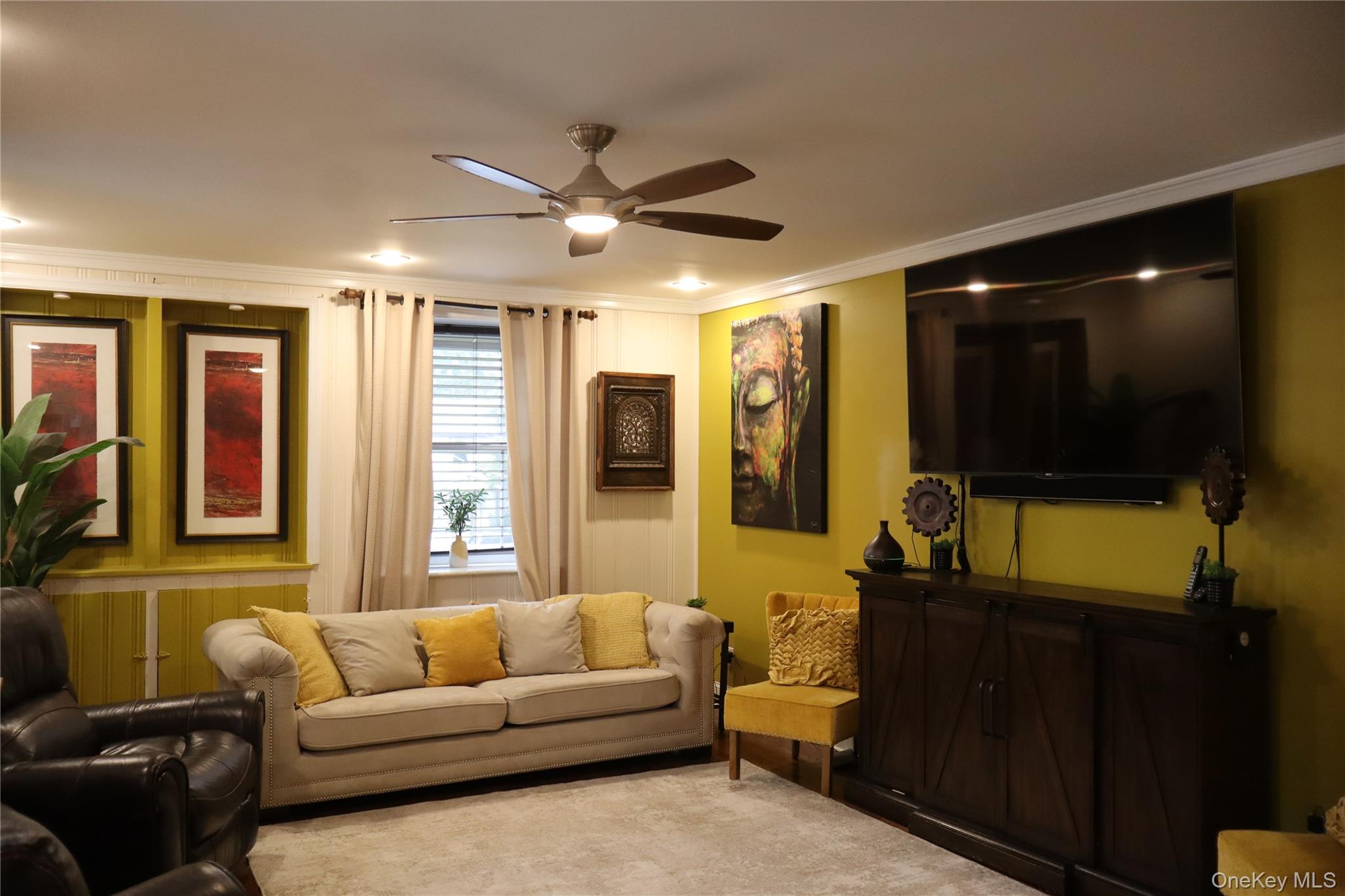 6 Brook Street – For Sale photo 29