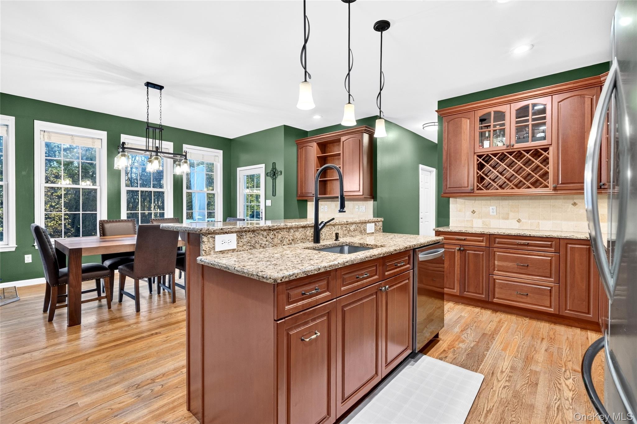 18 Chestnut Lane – For Sale photo 7