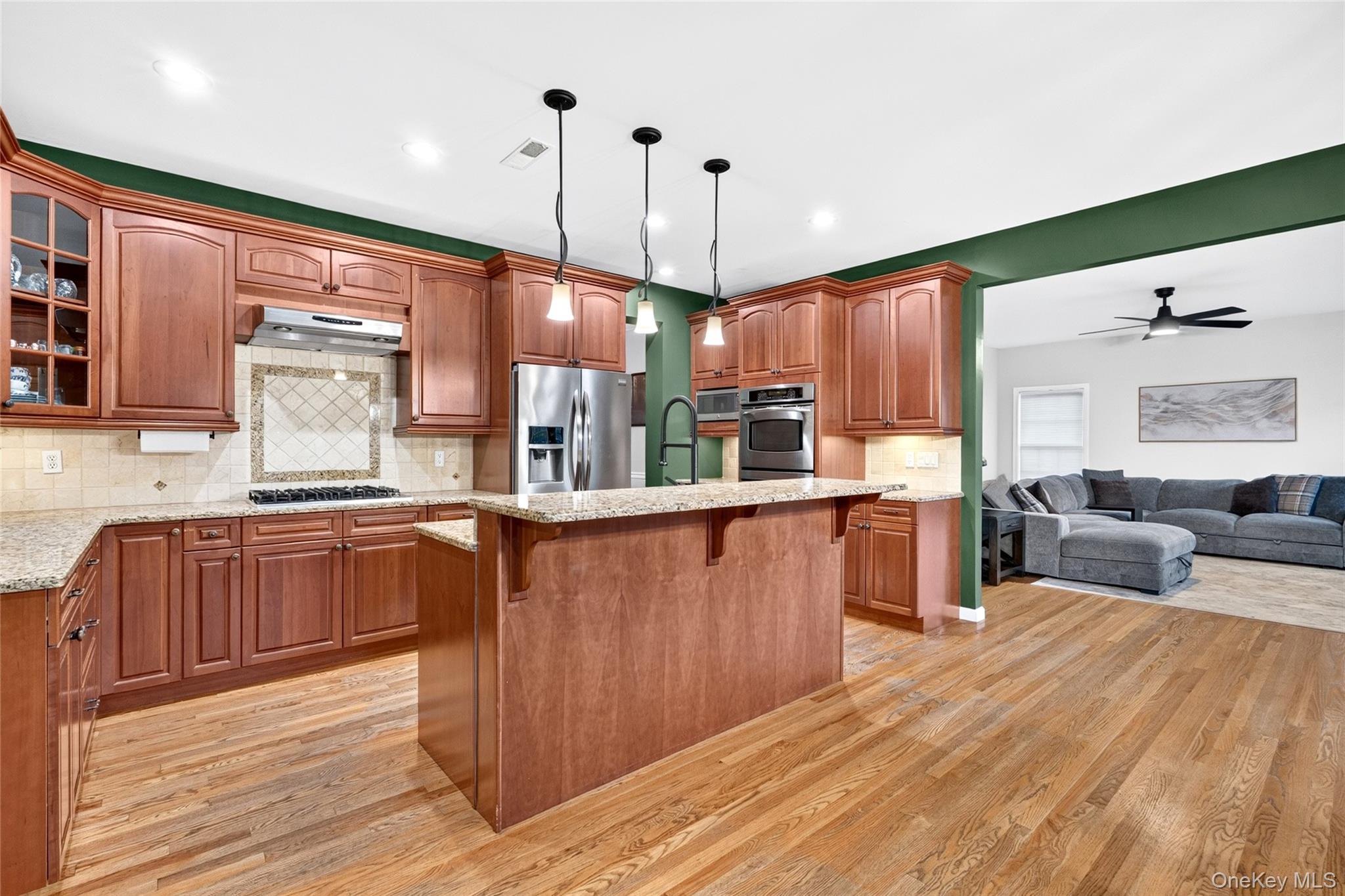 18 Chestnut Lane – For Sale photo 9