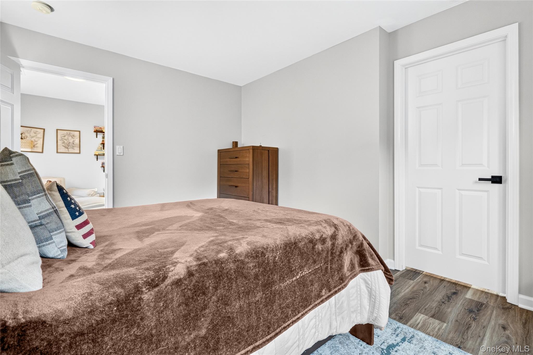 18 Chestnut Lane – For Sale photo 28