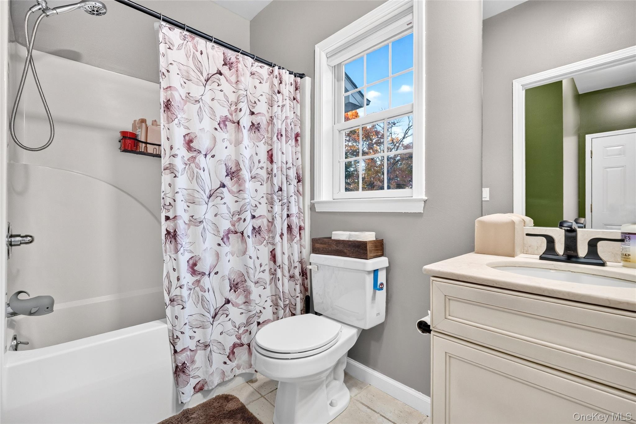 18 Chestnut Lane – For Sale photo 15