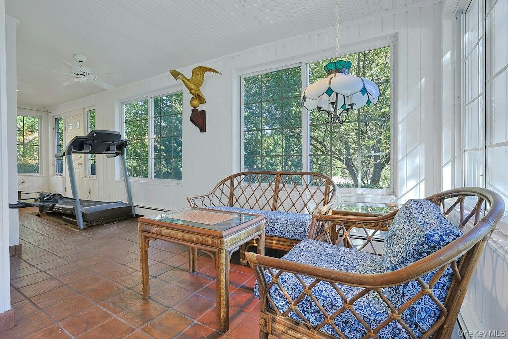 16 Locust Road – For Rent photo 5
