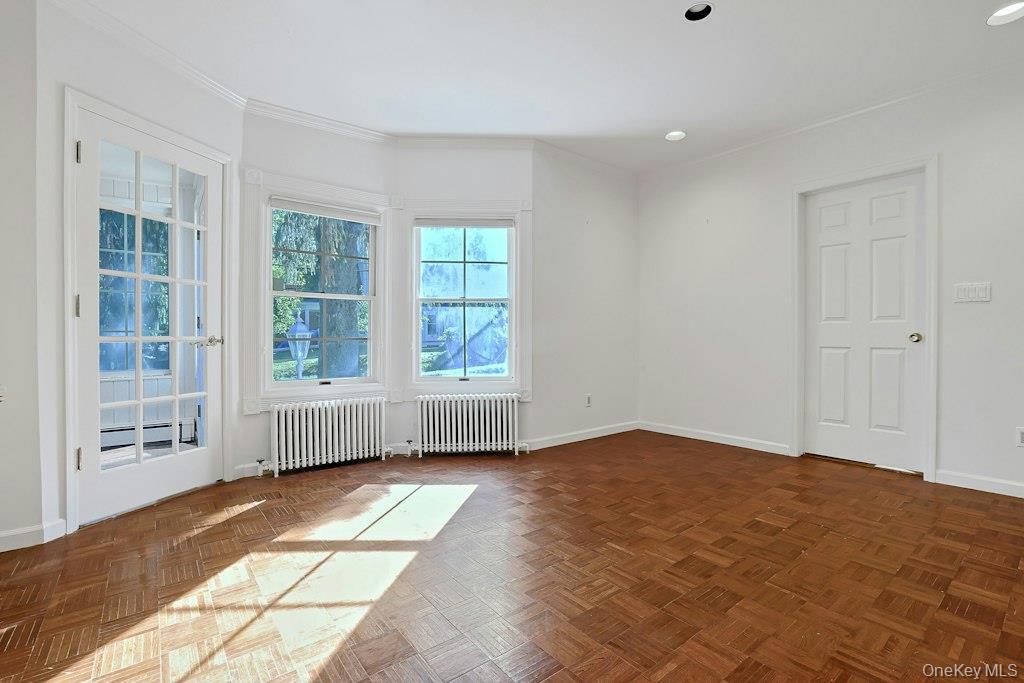16 Locust Road – For Rent photo 11