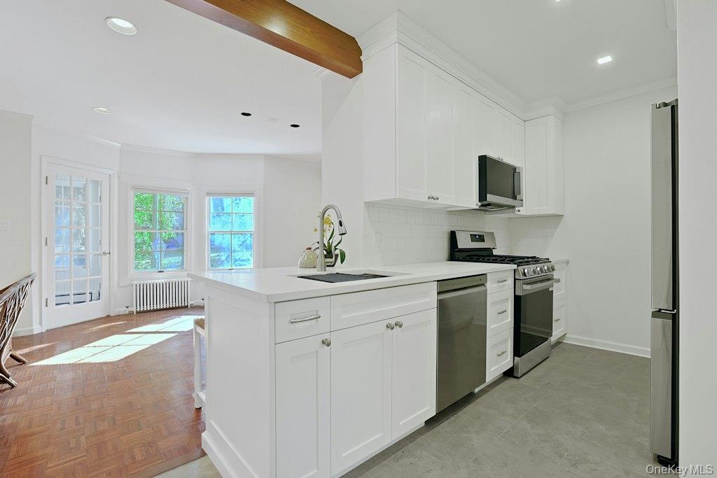 16 Locust Road – For Rent photo 13