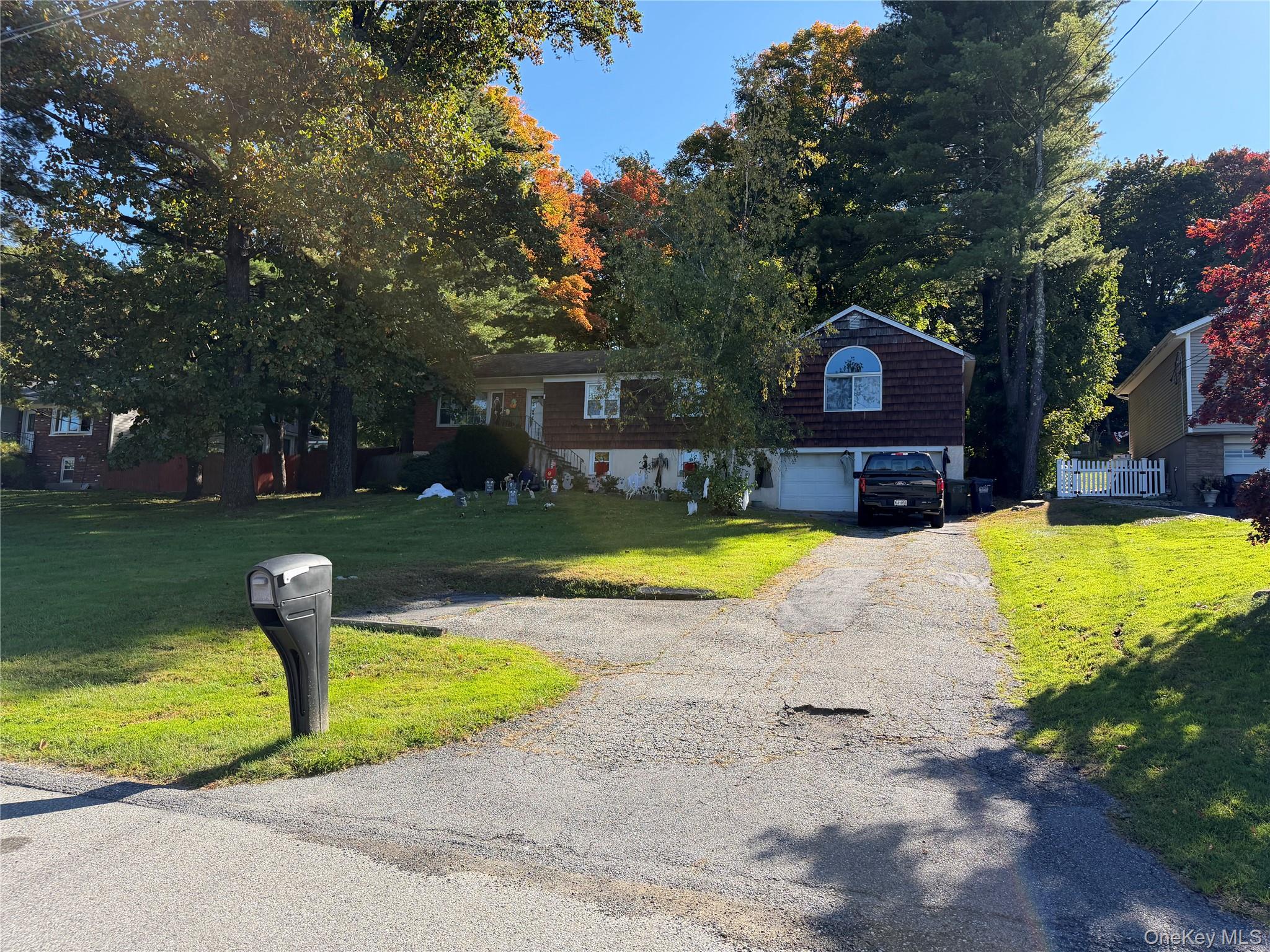 38 Steiner Drive – For Sale