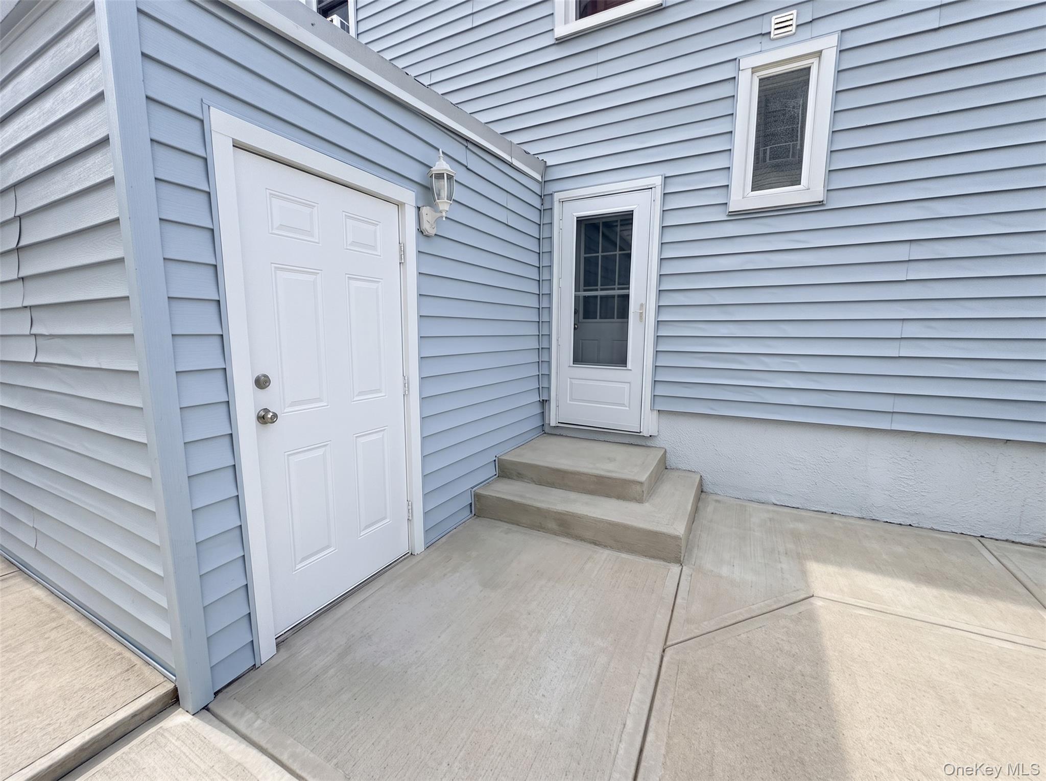 17 Kenmore Road – For Sale photo 32