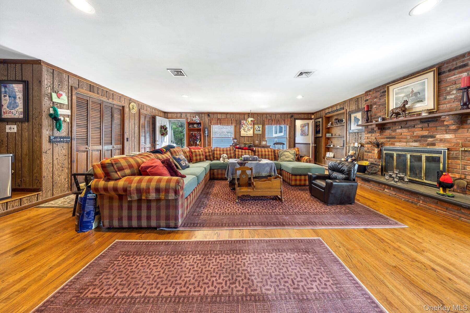 117 Montauk Highway – For Sale photo 11