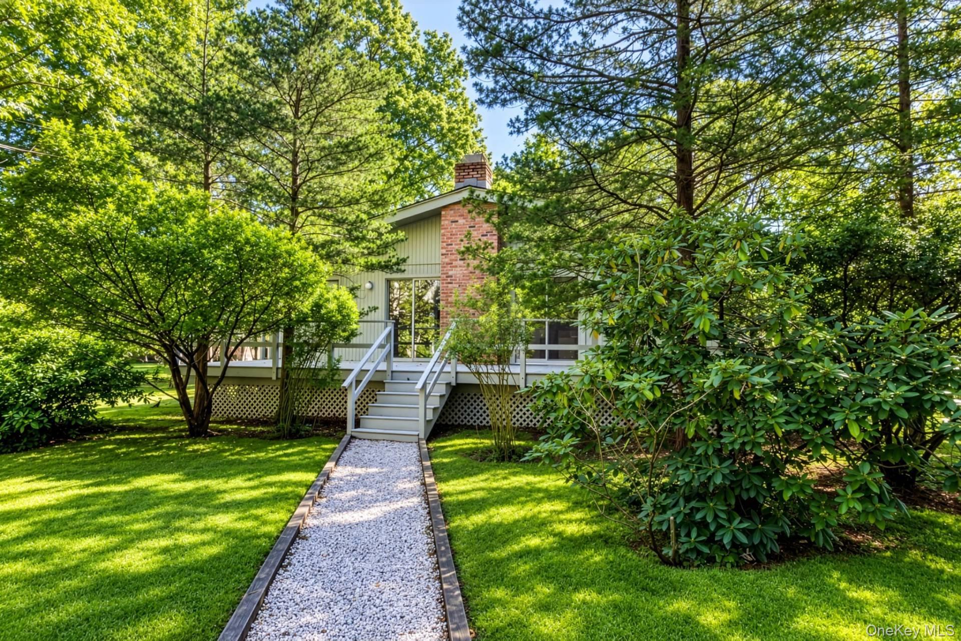 14 Settlers Landing Lane – For Rent