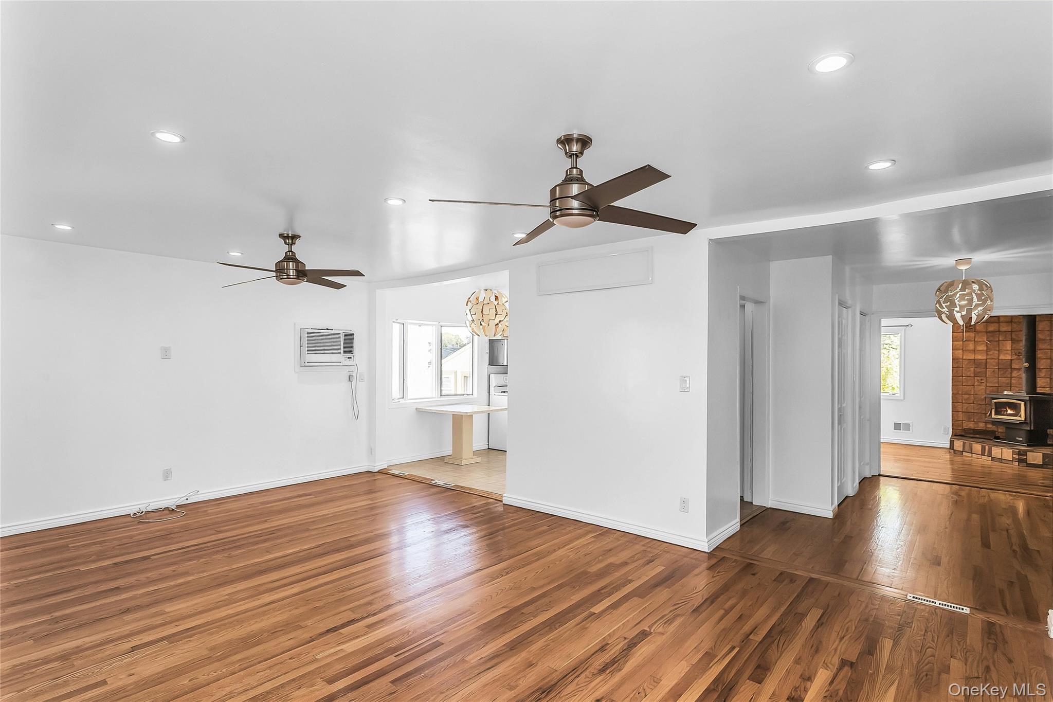 54 Camden Place – For Sale photo 4