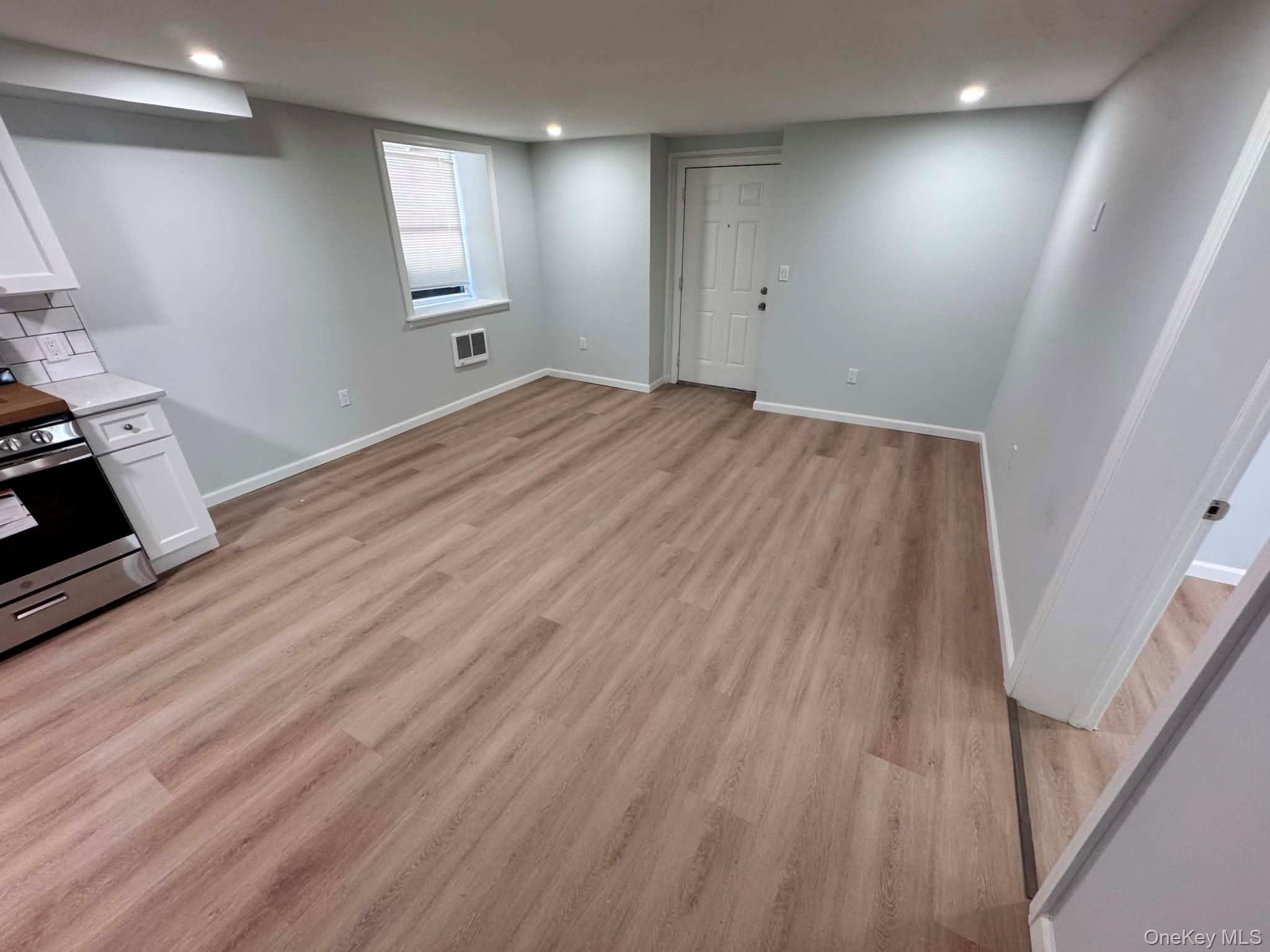 401 S 7th Avenue, Unit 1C photo 2