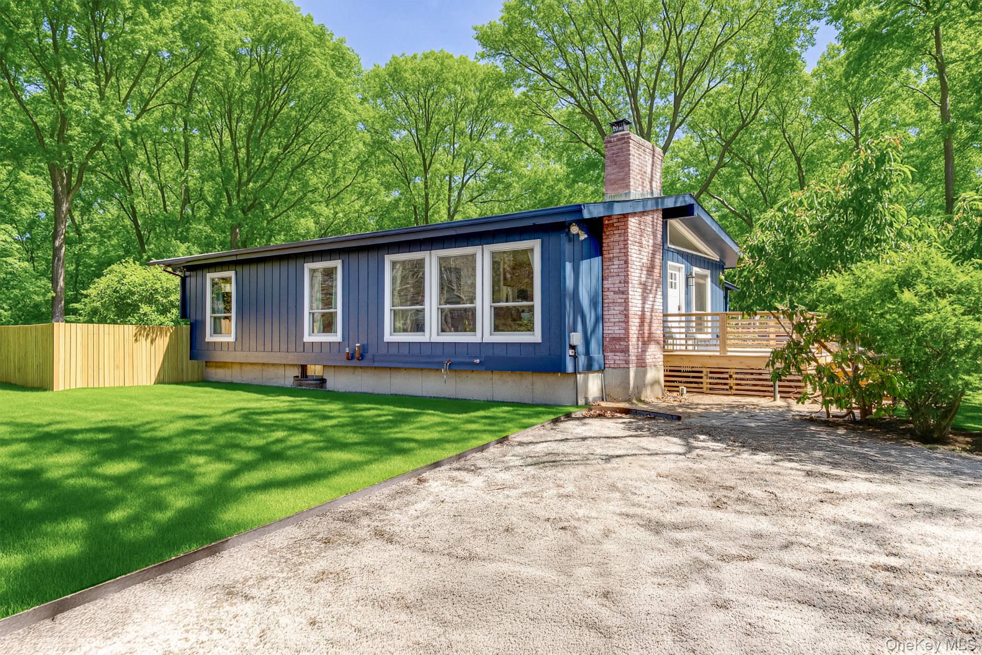 87 Church Lane – For Rent