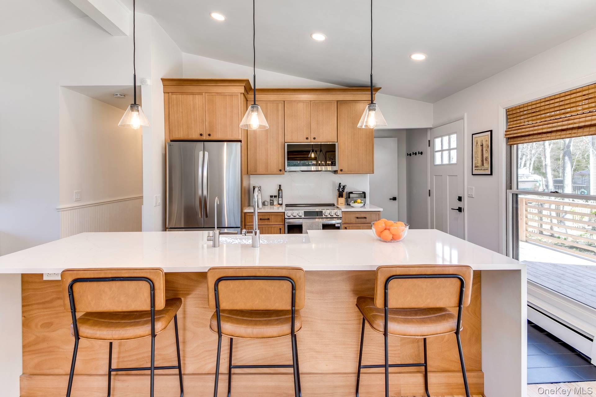 87 Church Lane – For Rent photo 3