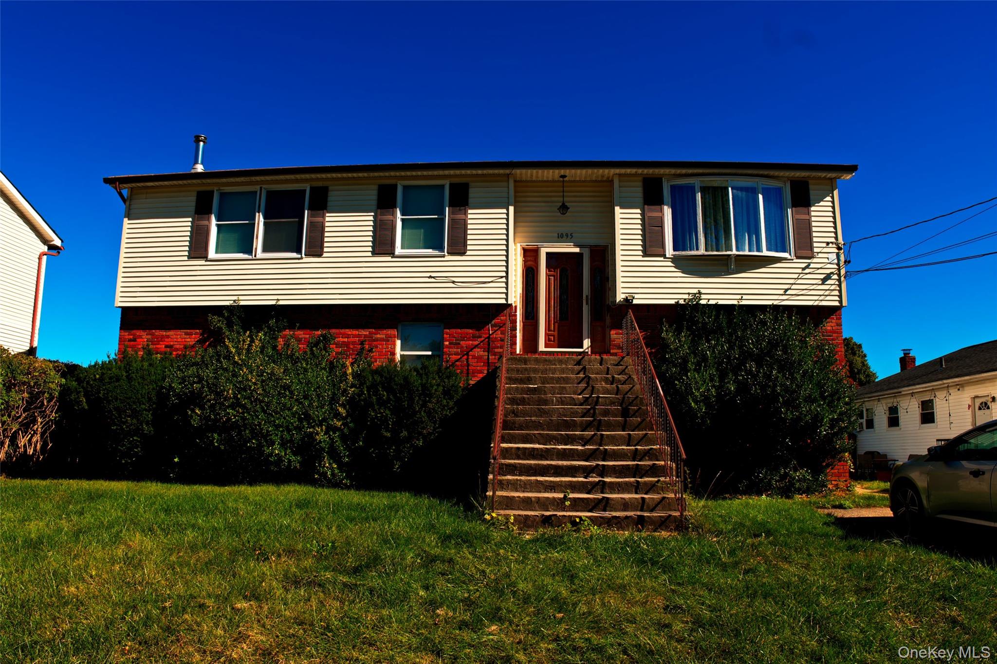 1095 Pinbrook Ct – For Rent