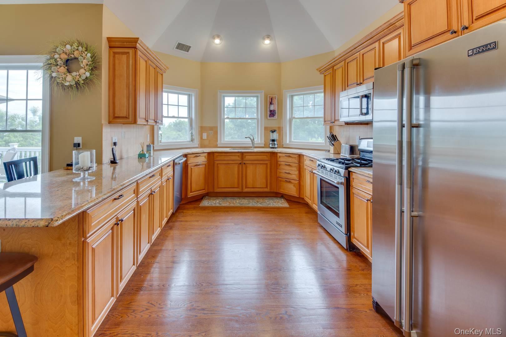 104 Bryan Road – For Rent photo 17