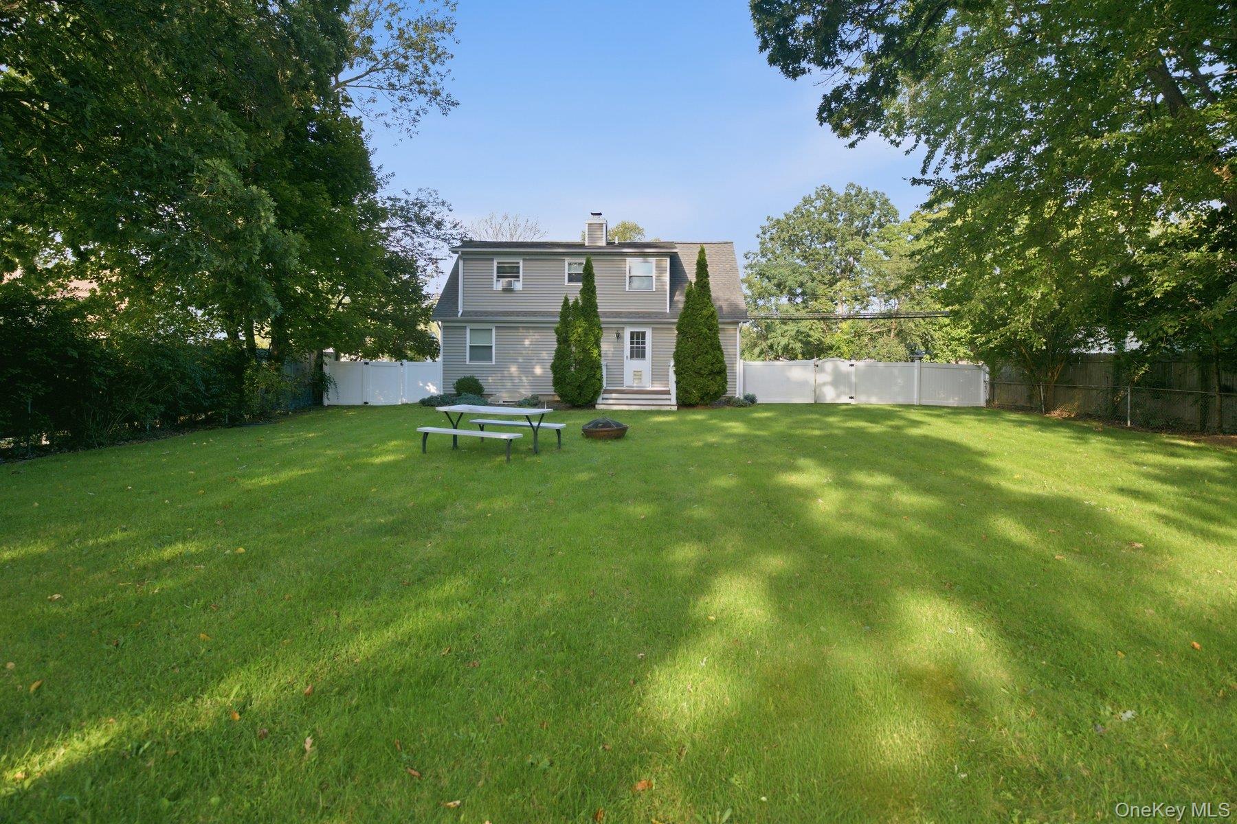 155 Mark Tree Road – For Sale photo 6