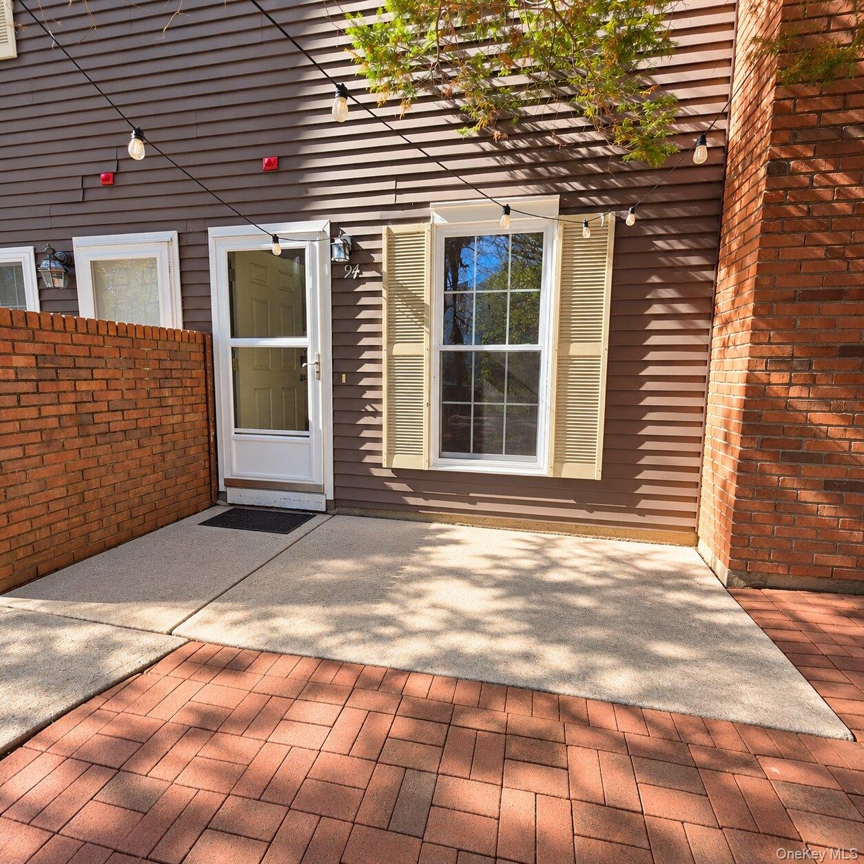 94 94 Homestead Village Drive – For Rent photo 3