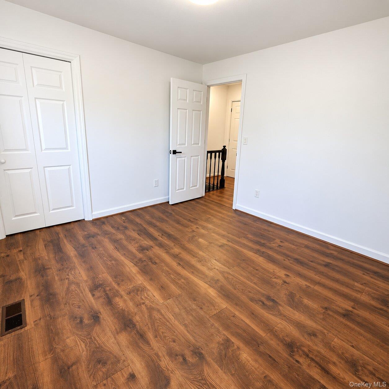94 94 Homestead Village Drive – For Rent photo 11