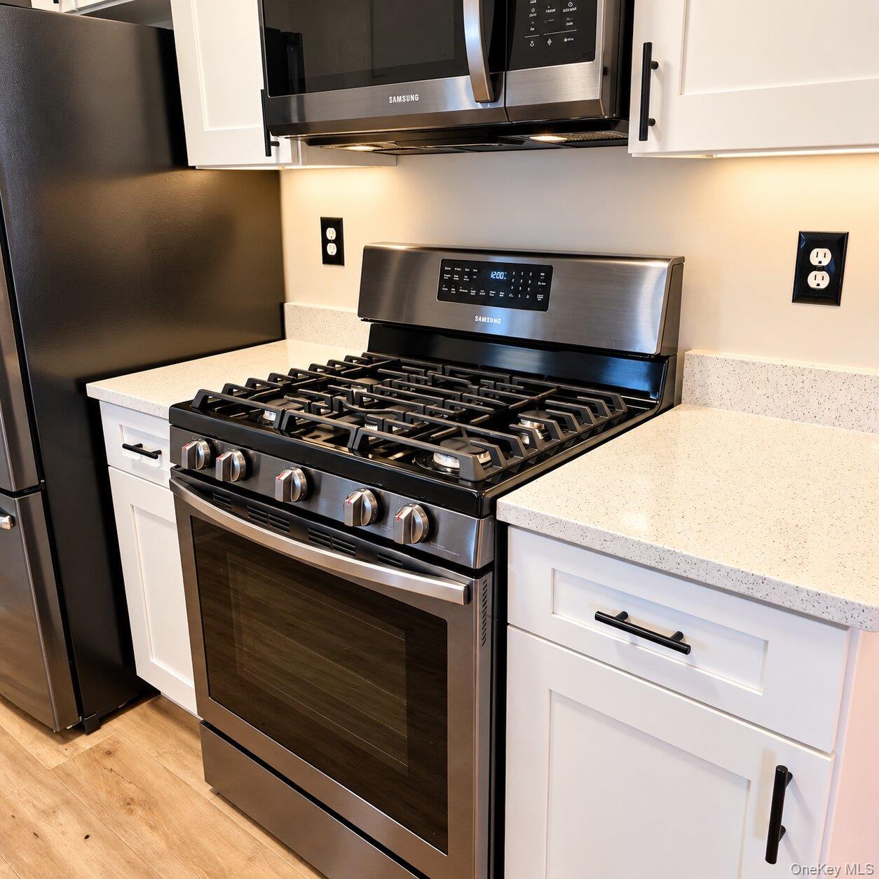 94 94 Homestead Village Drive – For Rent photo 7