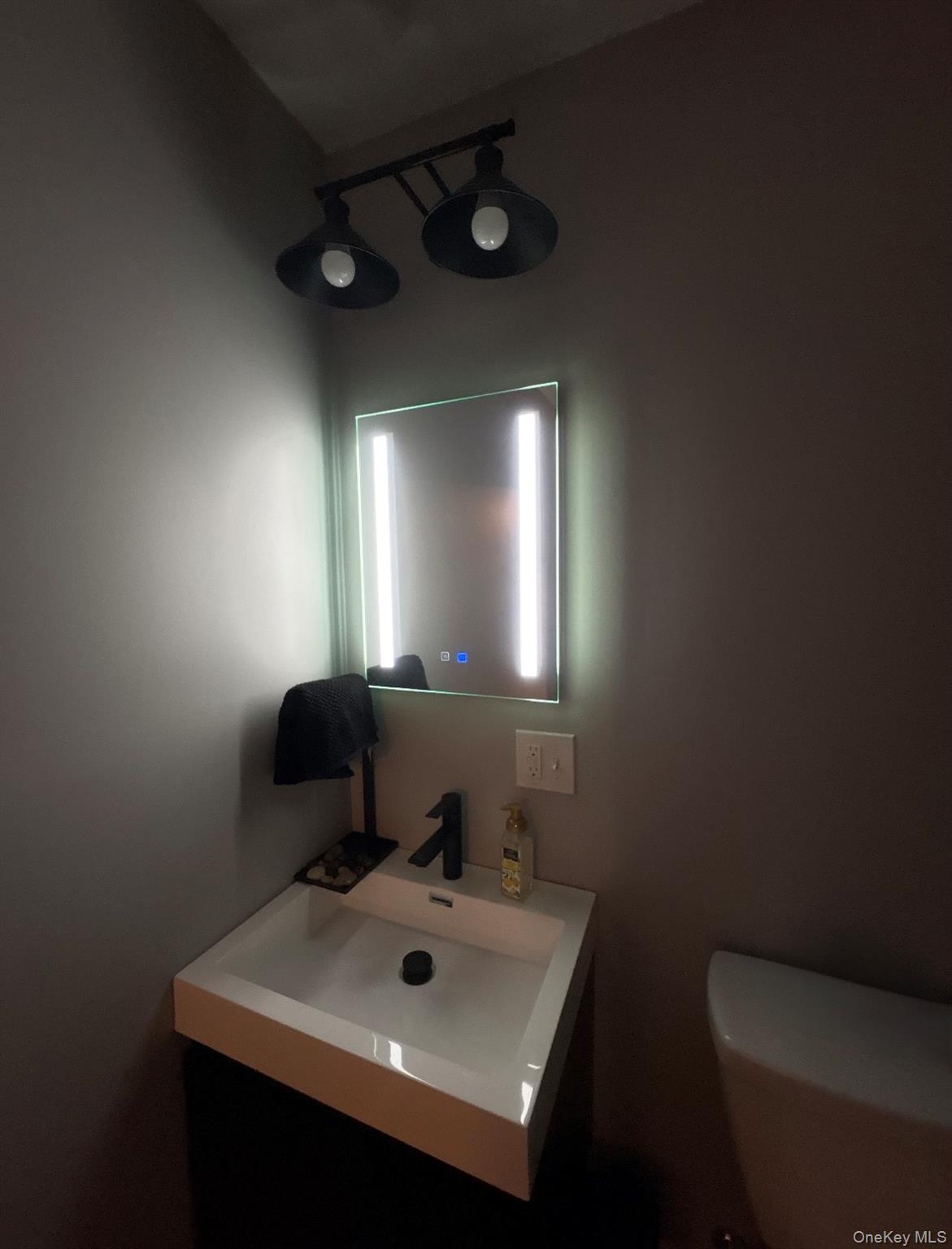 83 Anthony Street – For Sale photo 25
