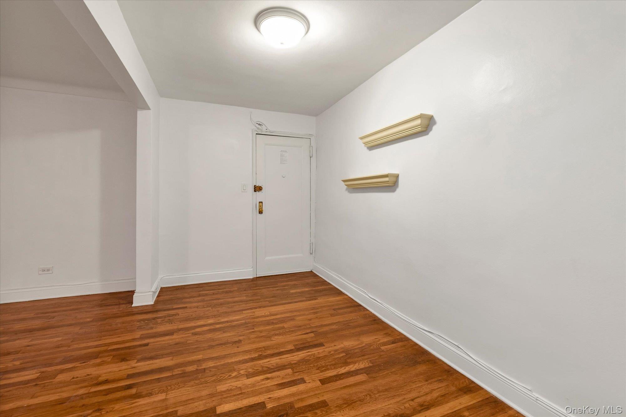 67-12 Yellowstone Boulevard, Unit B15 photo 15