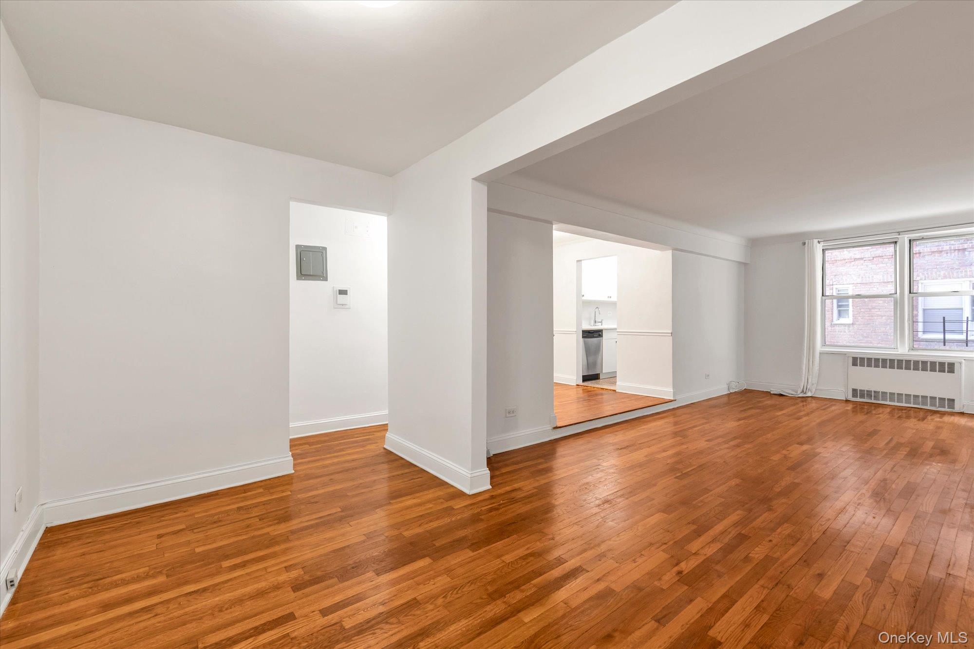 67-12 Yellowstone Boulevard, Unit B15 photo 16