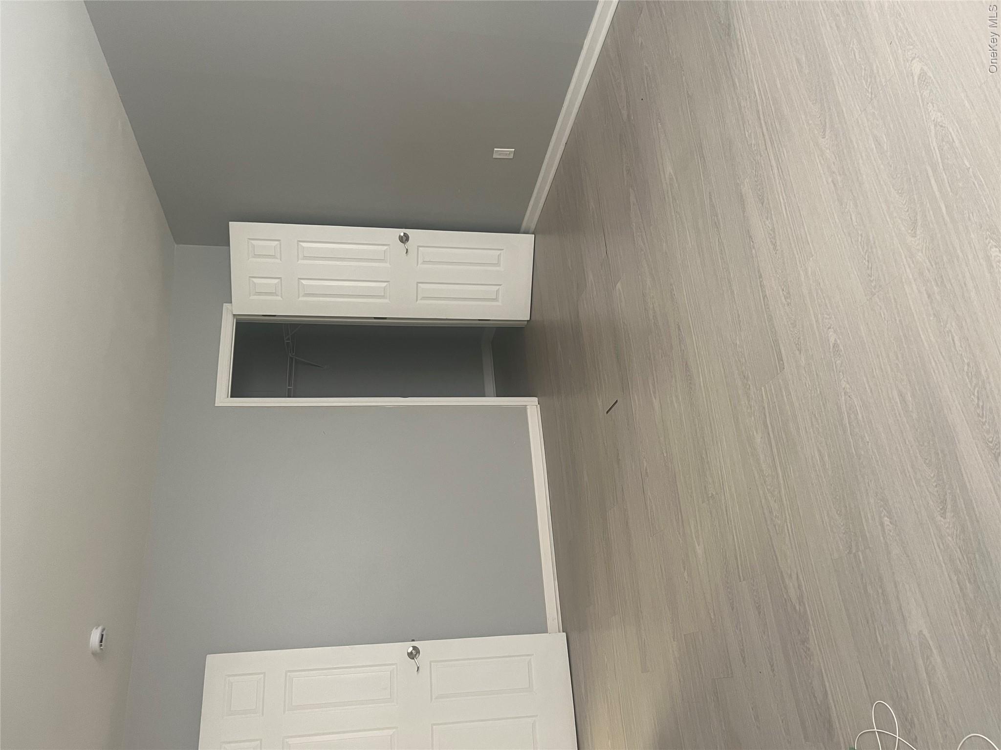 211 Hawthorne Avenue – For Rent photo 4
