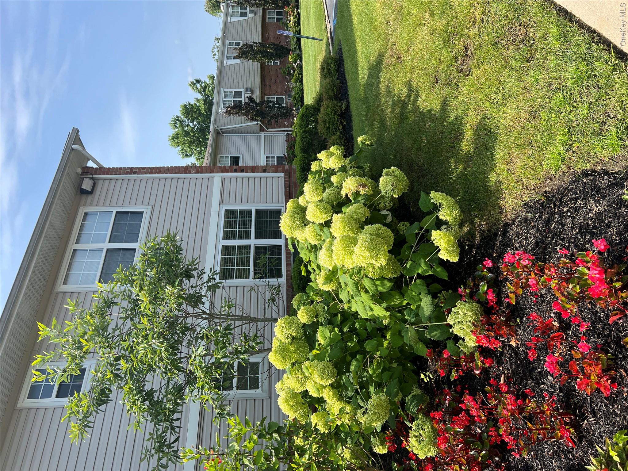211 Hawthorne Avenue – For Rent photo 10