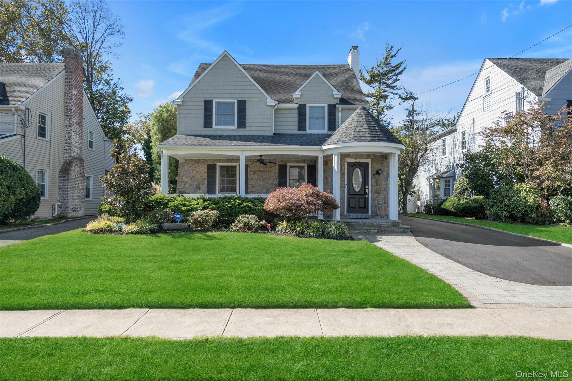 53 Murdock Road – For Sale