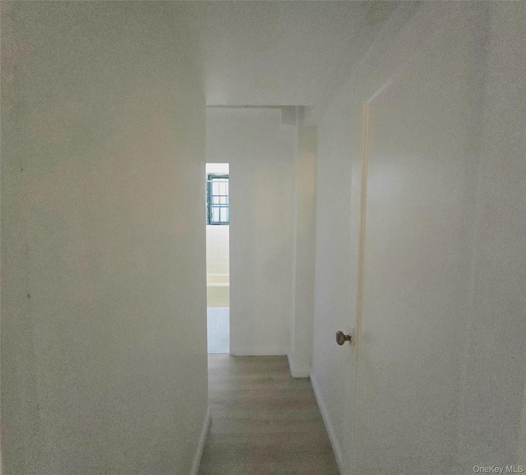 2059 Mcgraw Avenue, Unit 5C photo 5