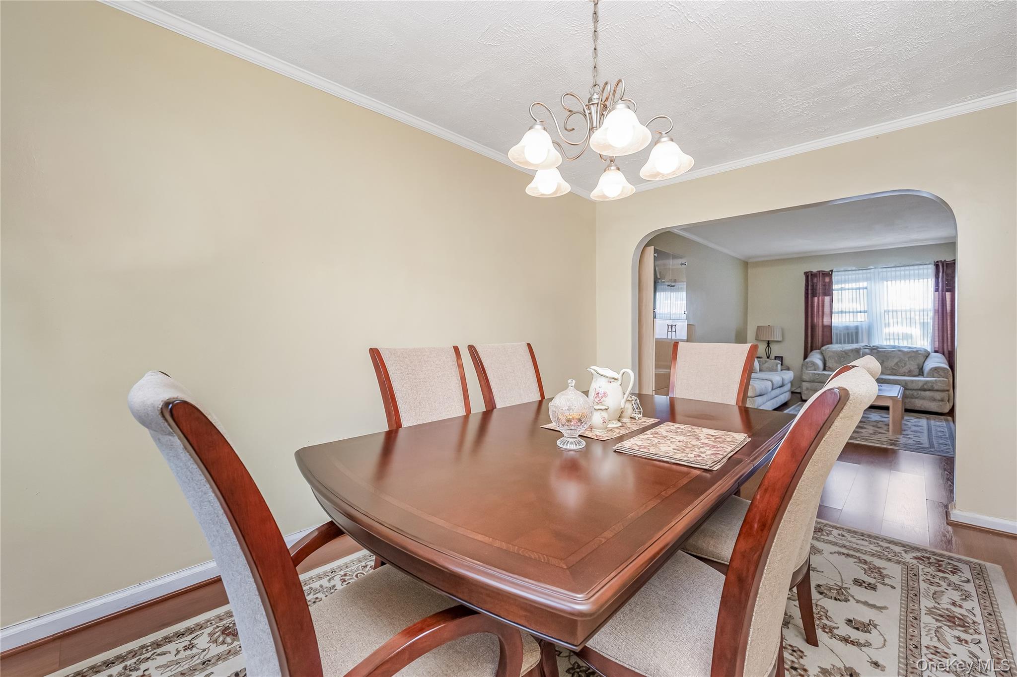 22533 Murdock Avenue – For Sale photo 9