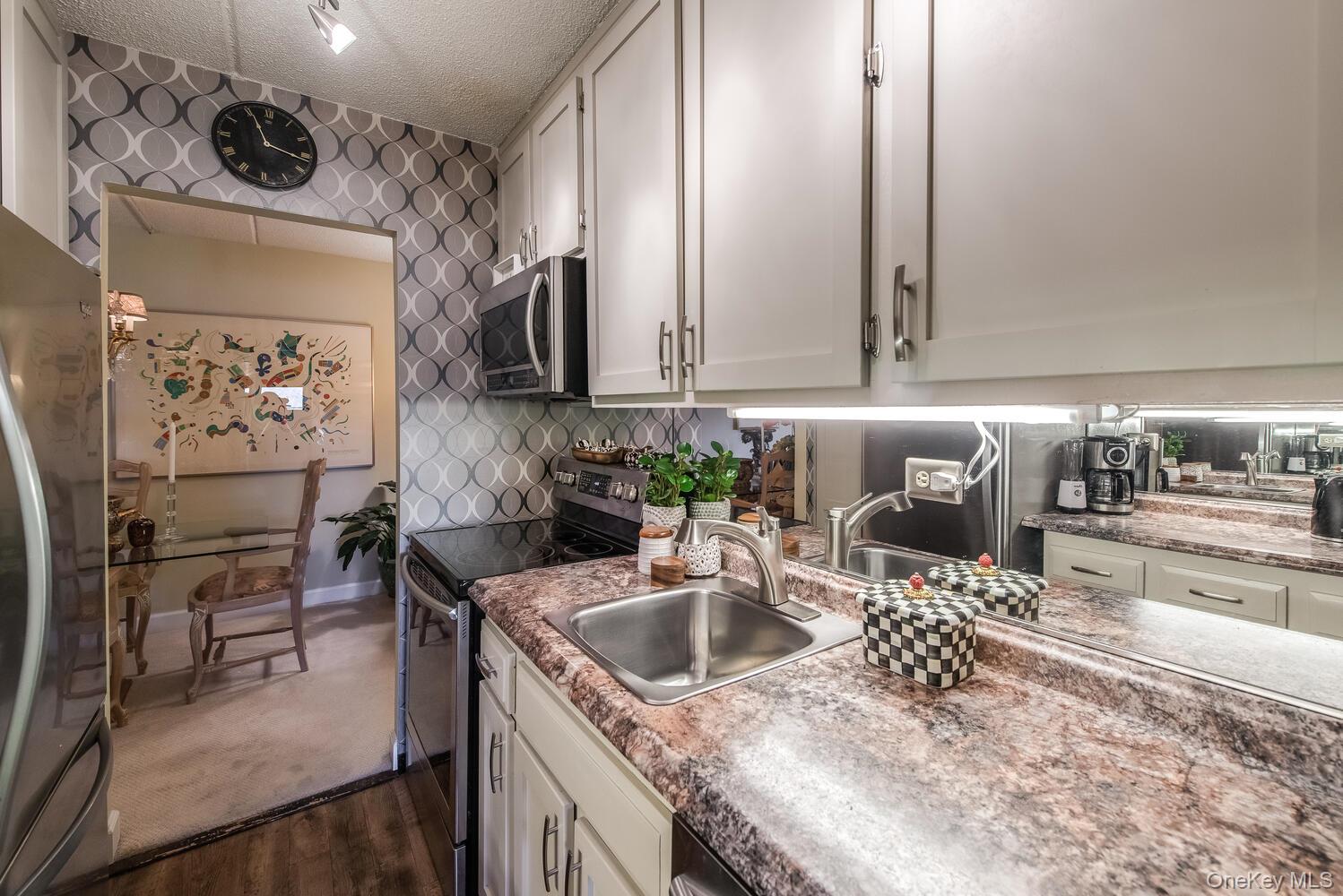 160 Academy Street, Unit 10G photo 15